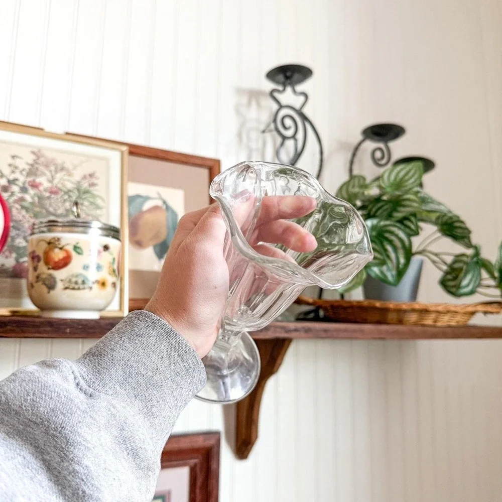 Set of 2 Vintage Tulip Glasses